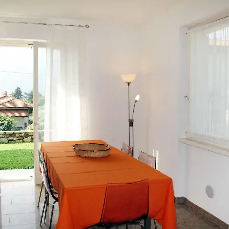 Feriehus Locazione Turistica Faggio Rosso Lenno